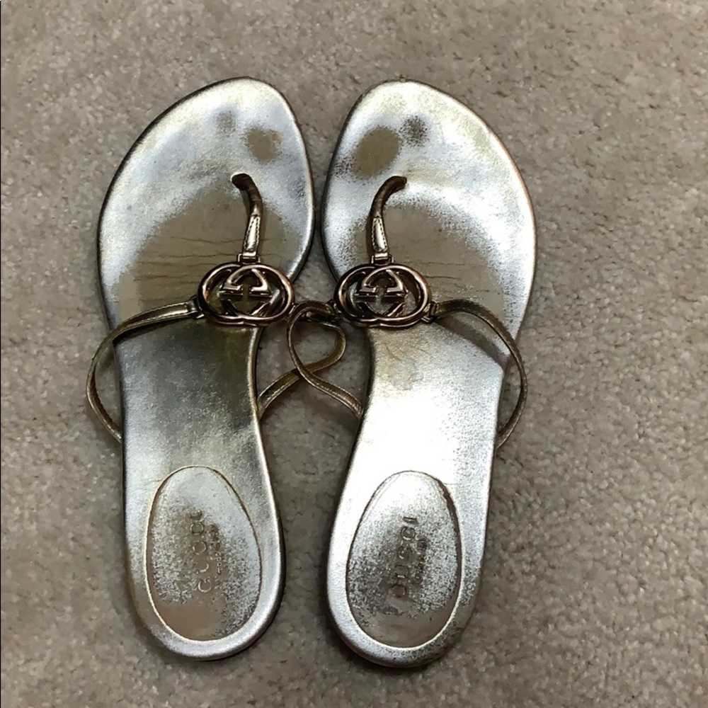 Gucci sandals ✌🏻